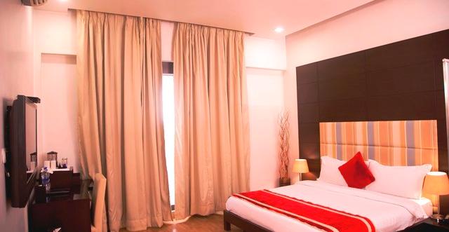 Hotel La Suite 